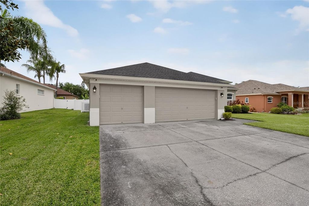 Photo of 2819 Duncan Tree Circle, Valrico, FL 33594 (MLS # TB8401946)