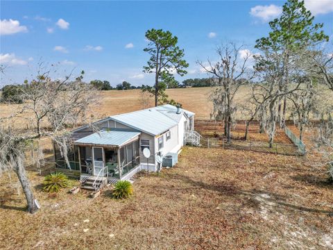 A home in DUNNELLON