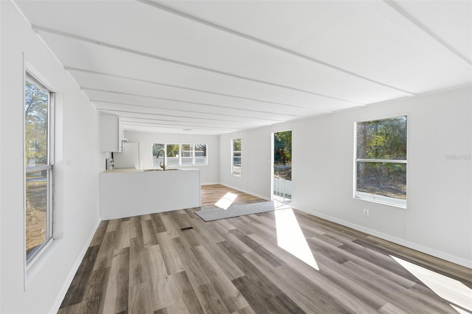 8035 W ROSELLA COURT