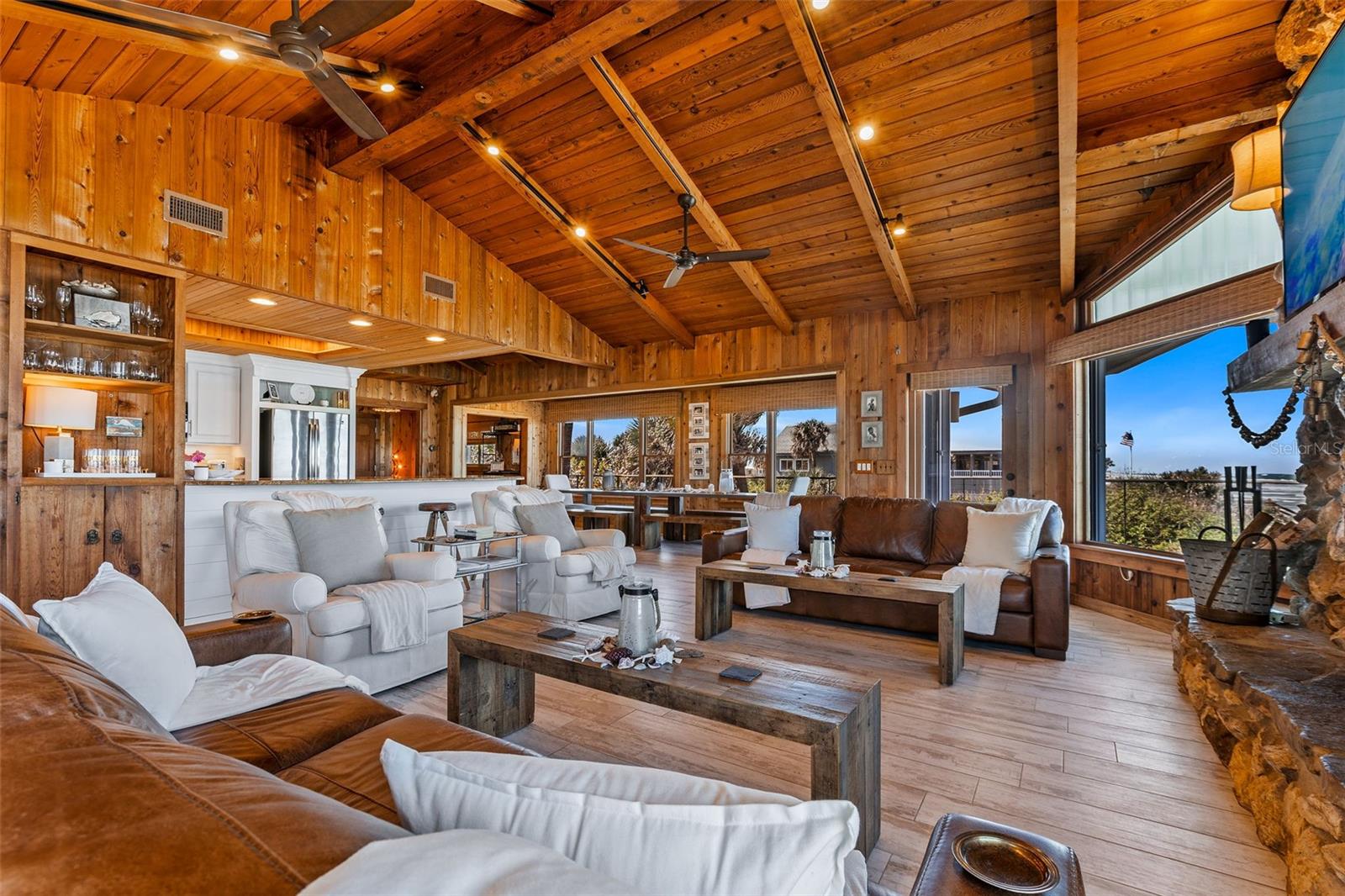 SILVER SANDS SEC D - Residential