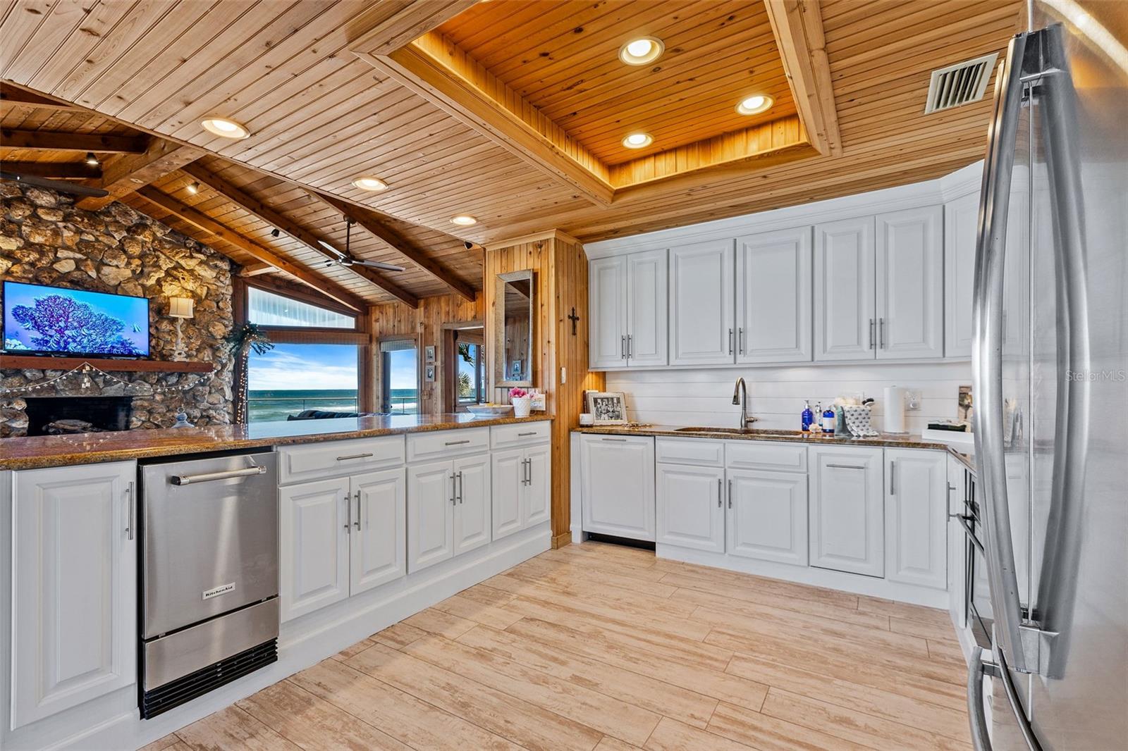 SILVER SANDS SEC D - Residential