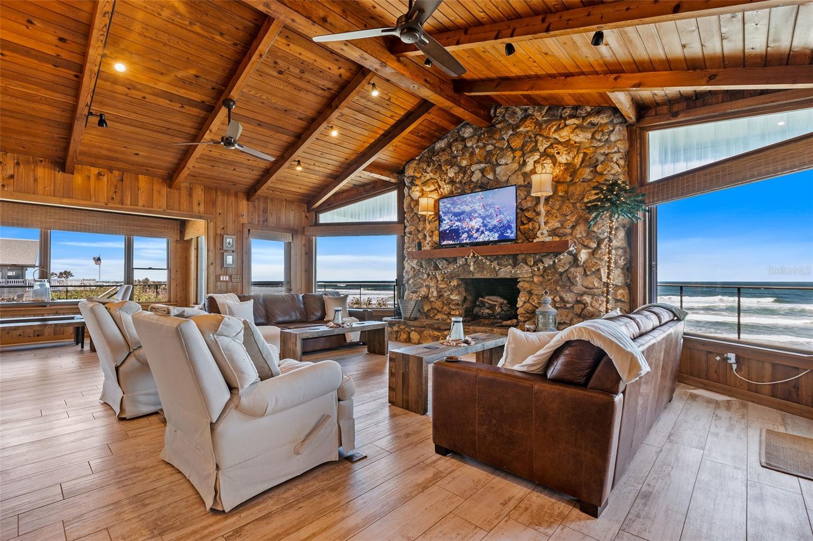 SILVER SANDS SEC D - Residential