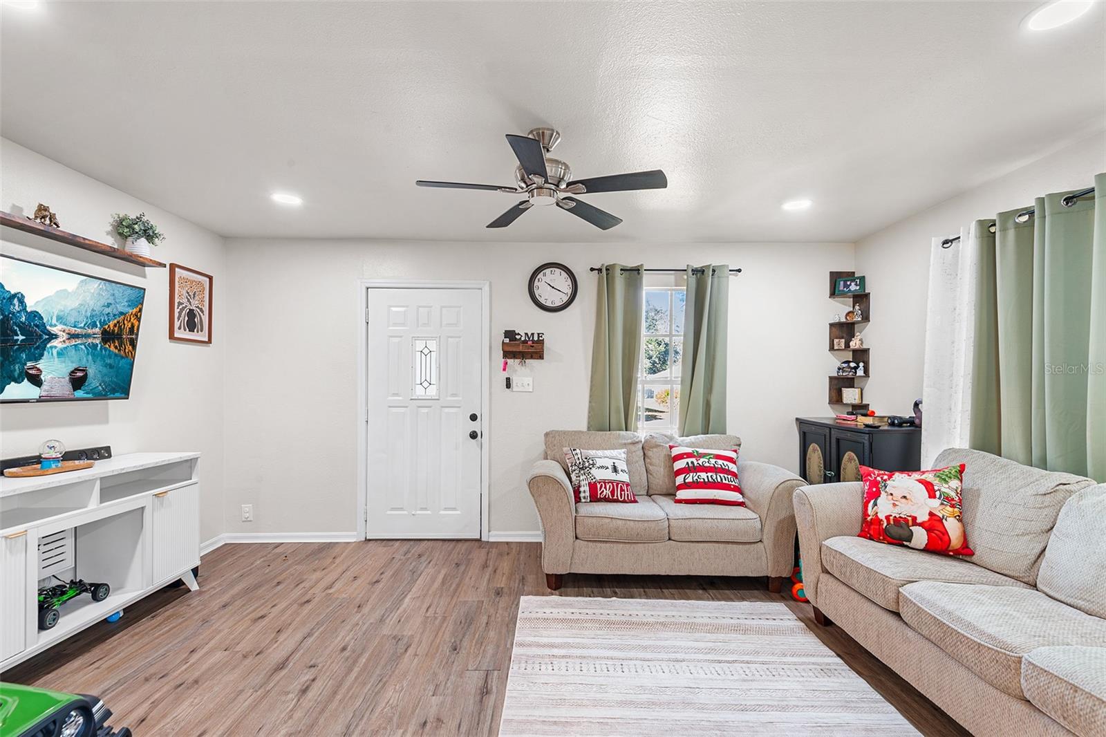 AUBURNDALE HEIGHTS - Residential