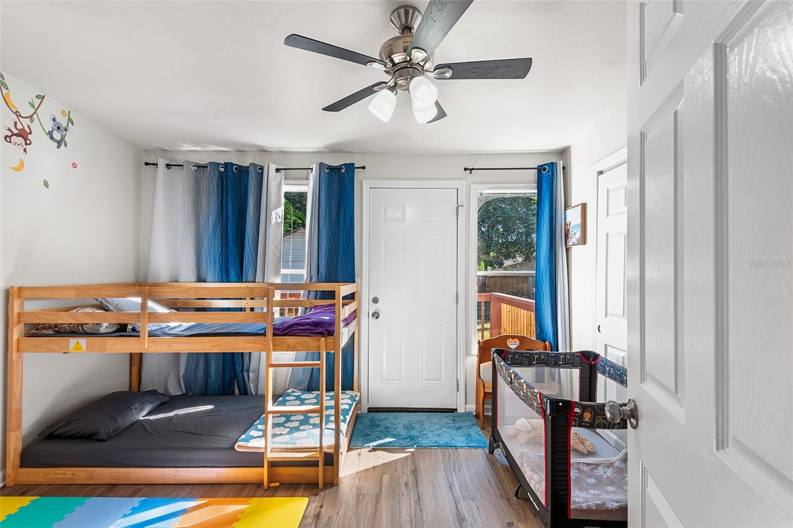 AUBURNDALE HEIGHTS - Residential