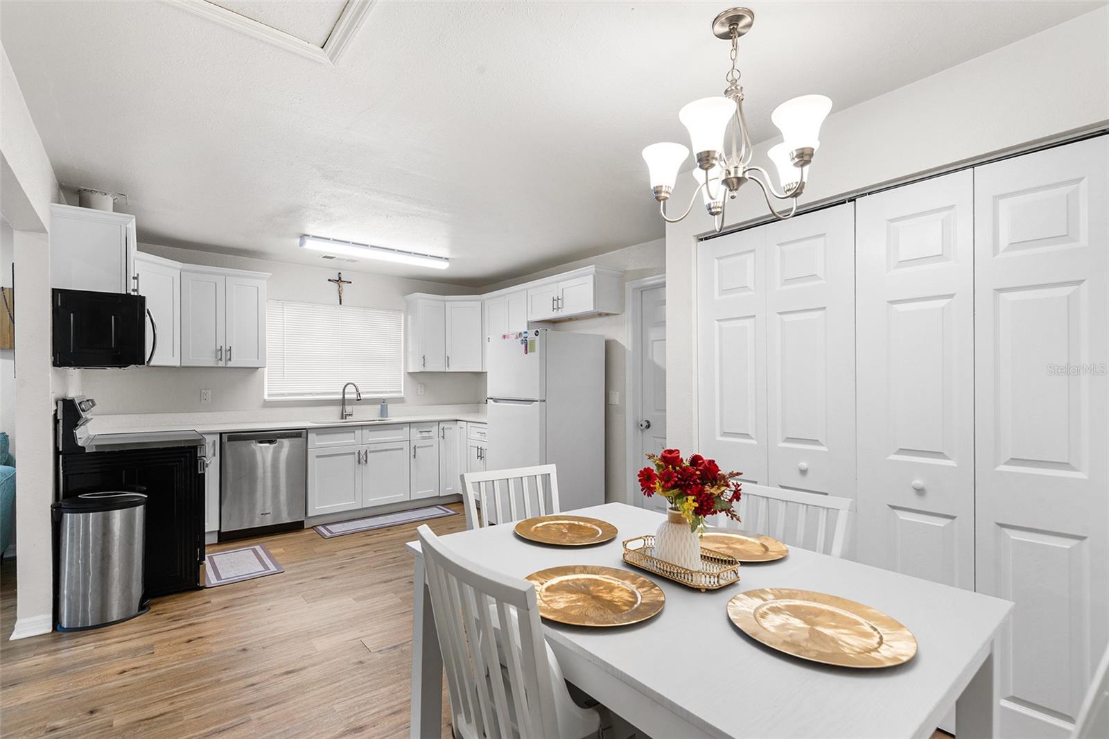 AUBURNDALE HEIGHTS - Residential