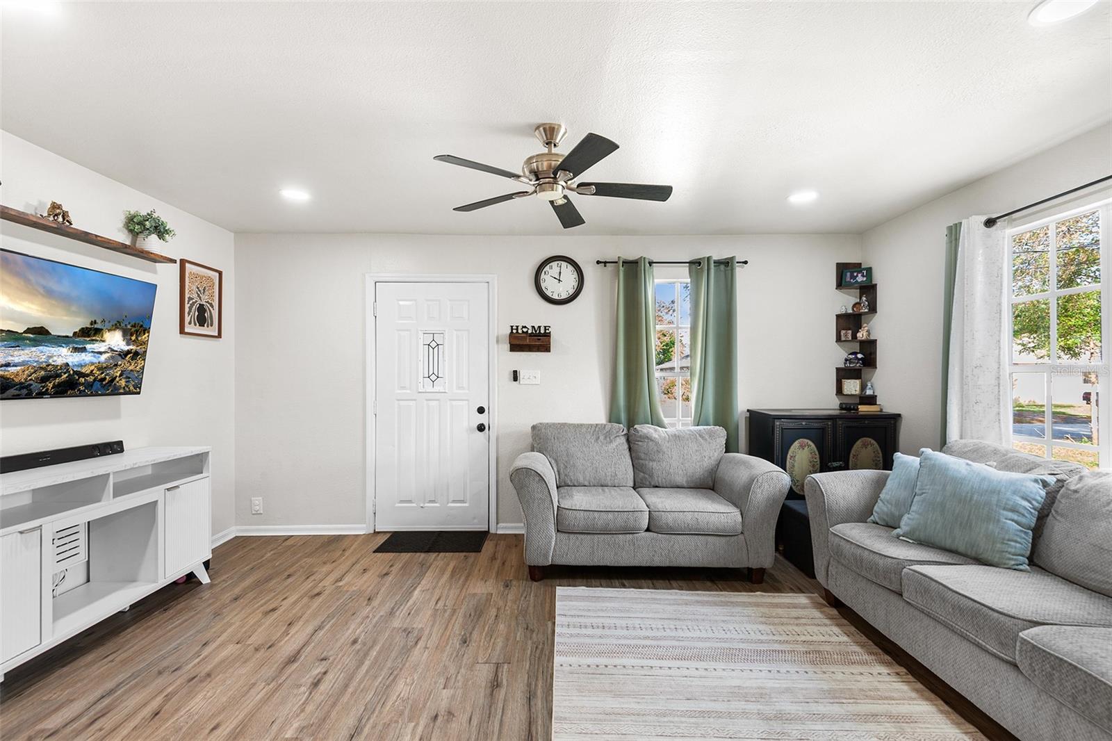 AUBURNDALE HEIGHTS - Residential