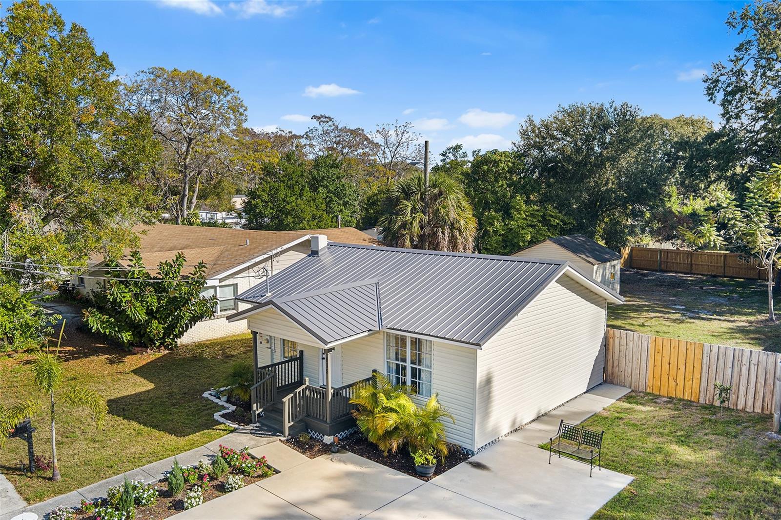 AUBURNDALE HEIGHTS - Residential