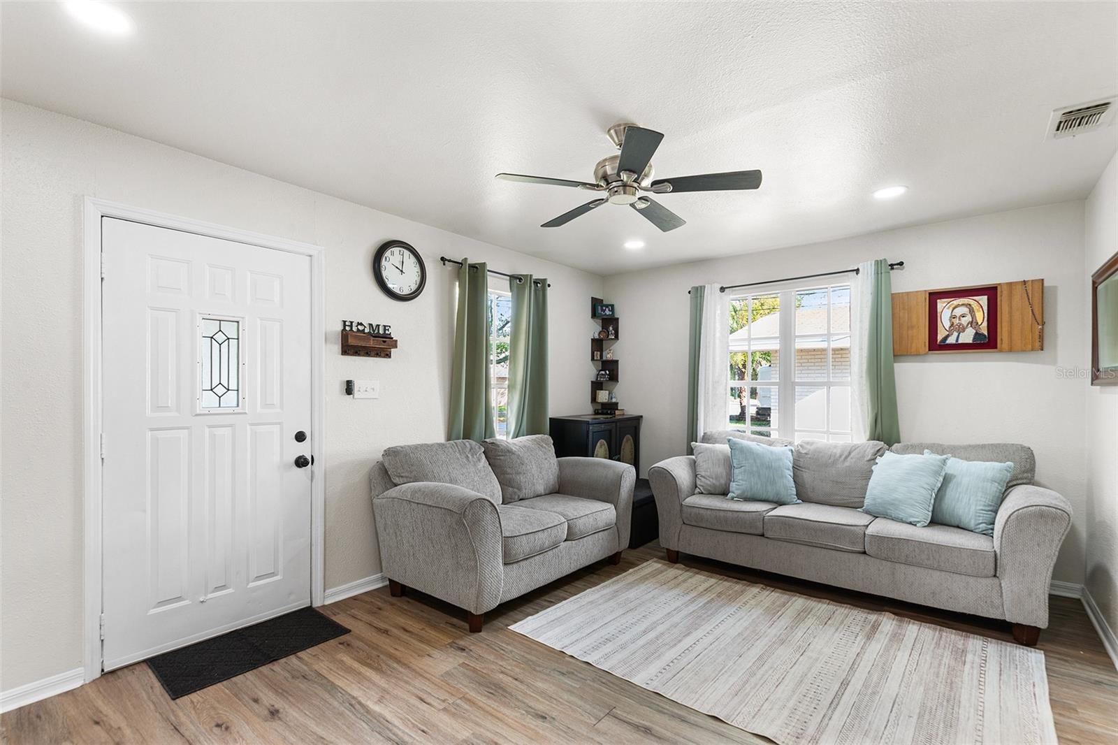 AUBURNDALE HEIGHTS - Residential