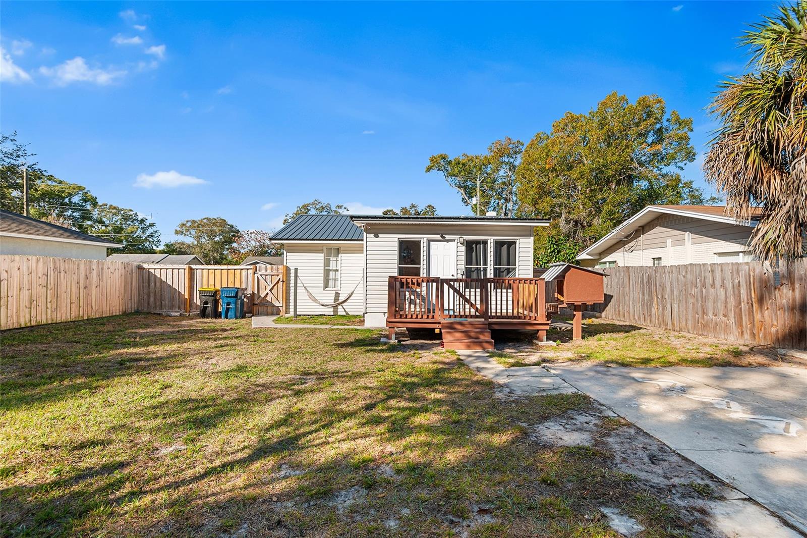 AUBURNDALE HEIGHTS - Residential