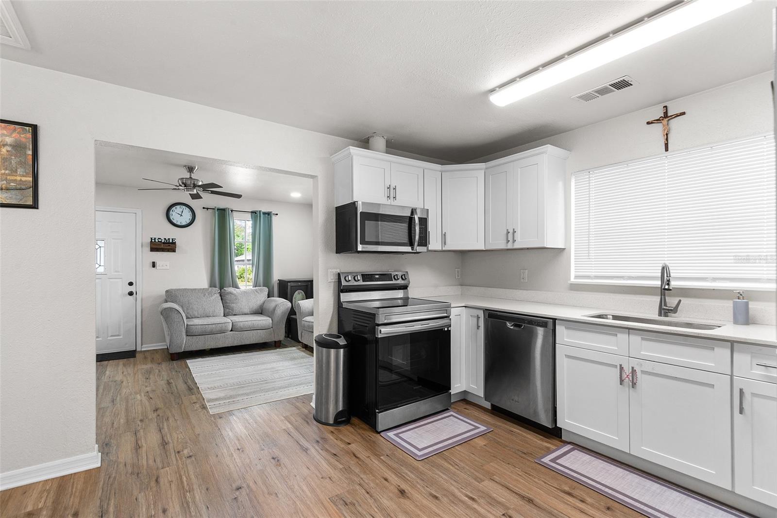 AUBURNDALE HEIGHTS - Residential