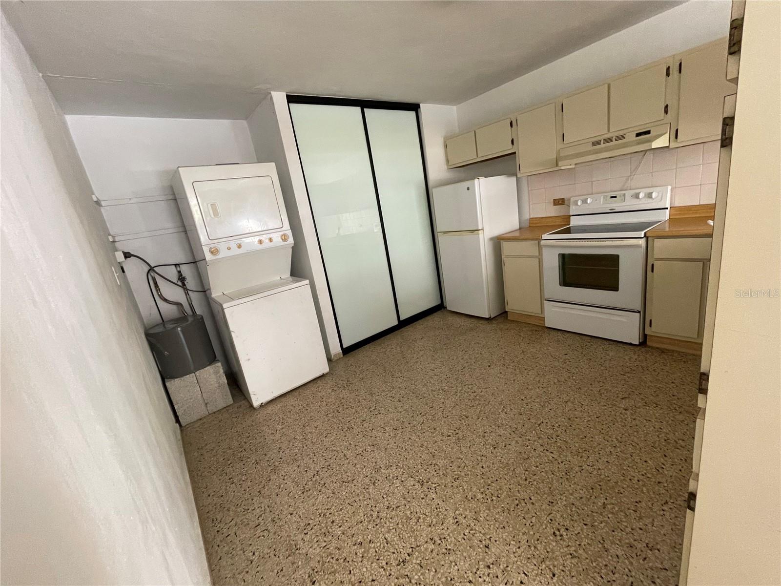 CONDO JOM APARTMENTS, CAGUAS, PR - Residential