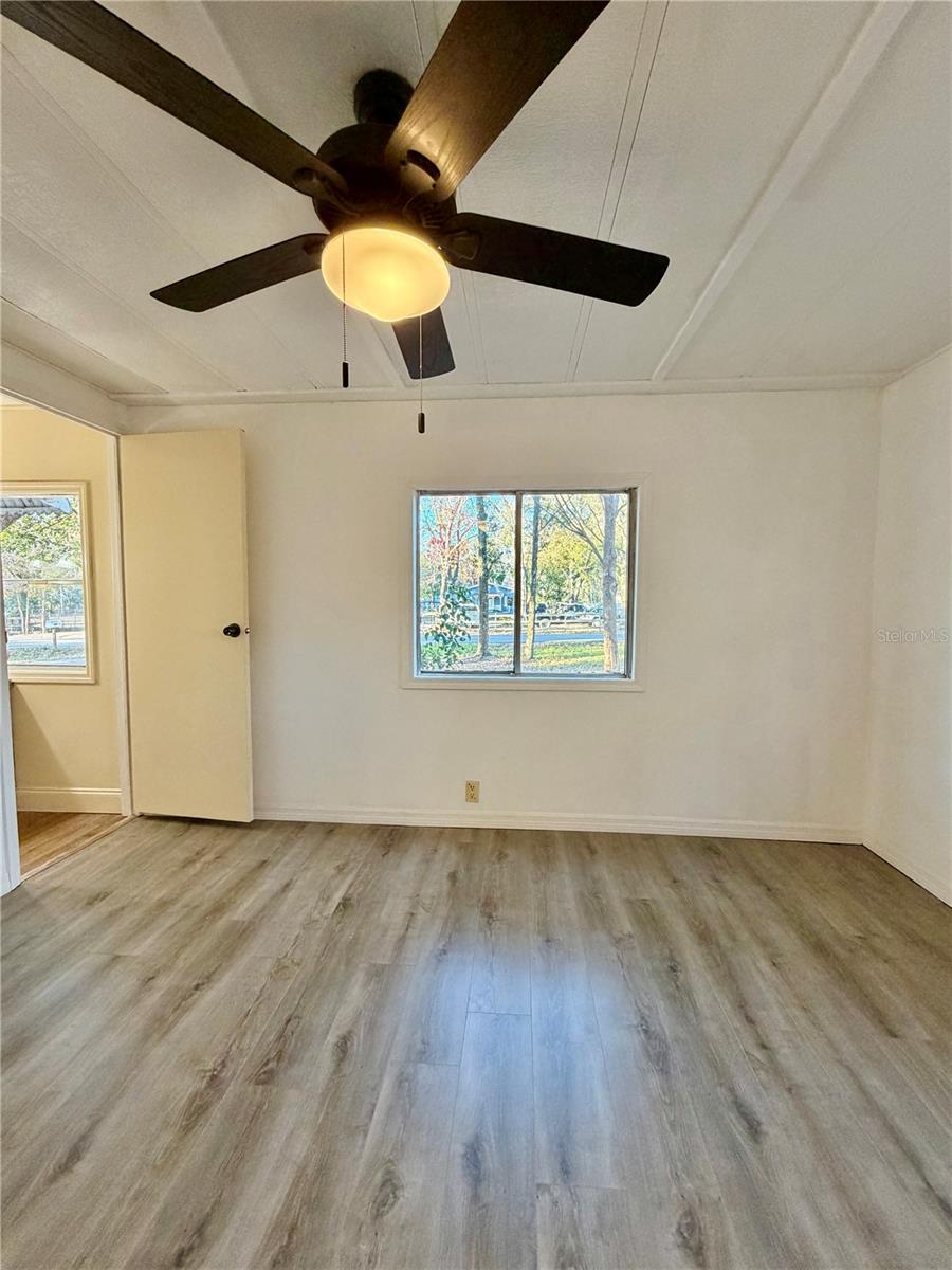 ANGUS VALLEY - Residential Lease