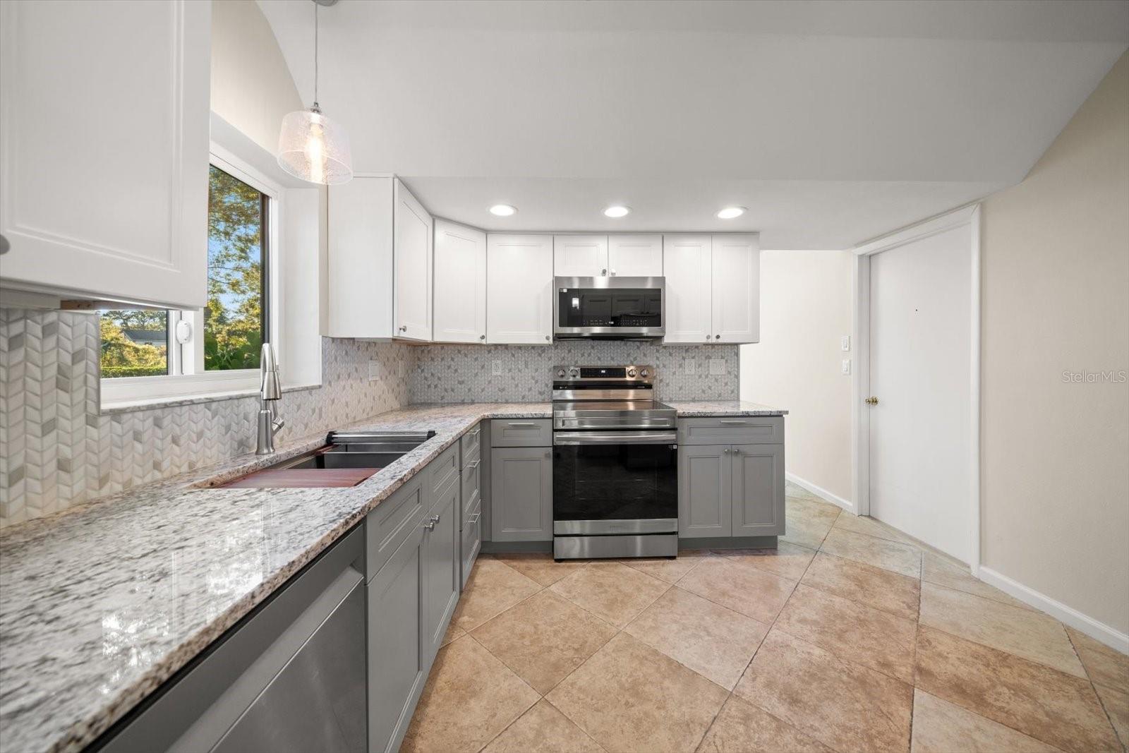 COUNTRYSIDE NORTH - Residential