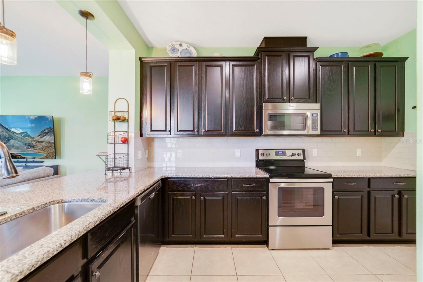 MAGNOLIA POINTE PH 1 - Residential