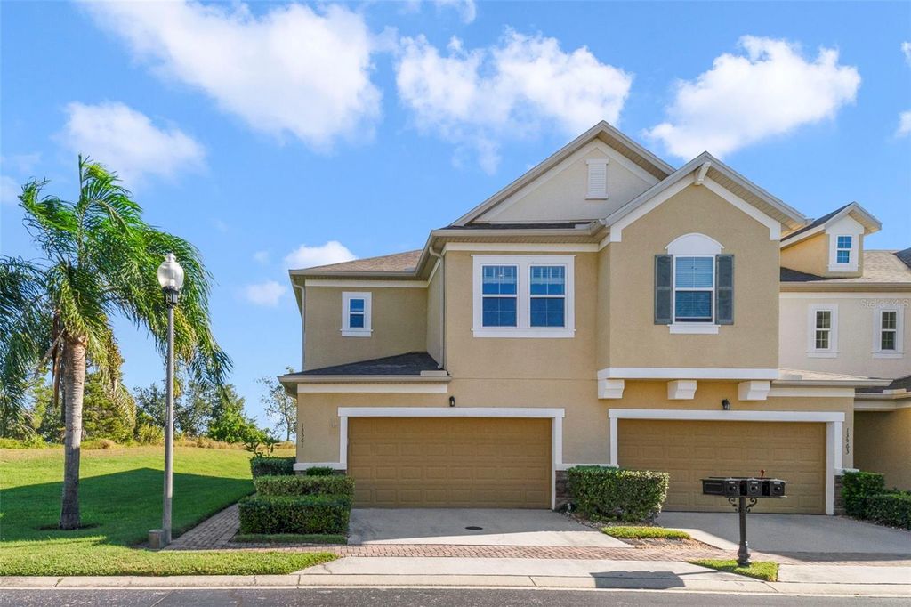 Photo of 13561 Fountainbleau Drive, Clermont, FL 34711 (MLS # O6358066)