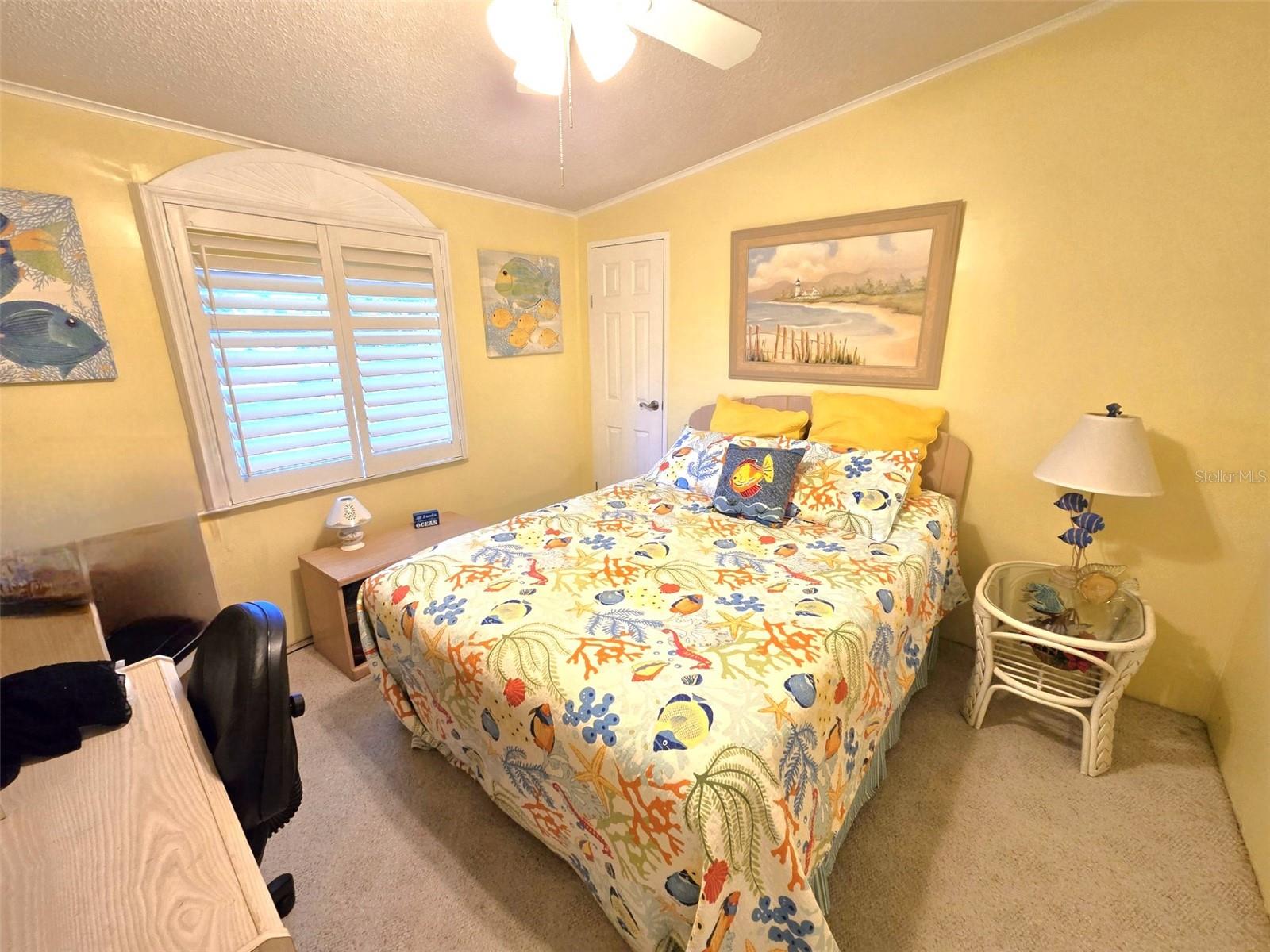 IMPERIAL LAKES - Residential Lease