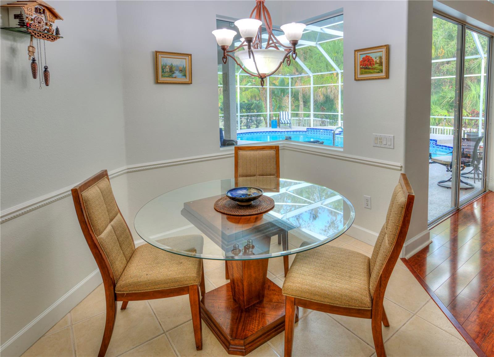 TAMPA PALMS - Residential