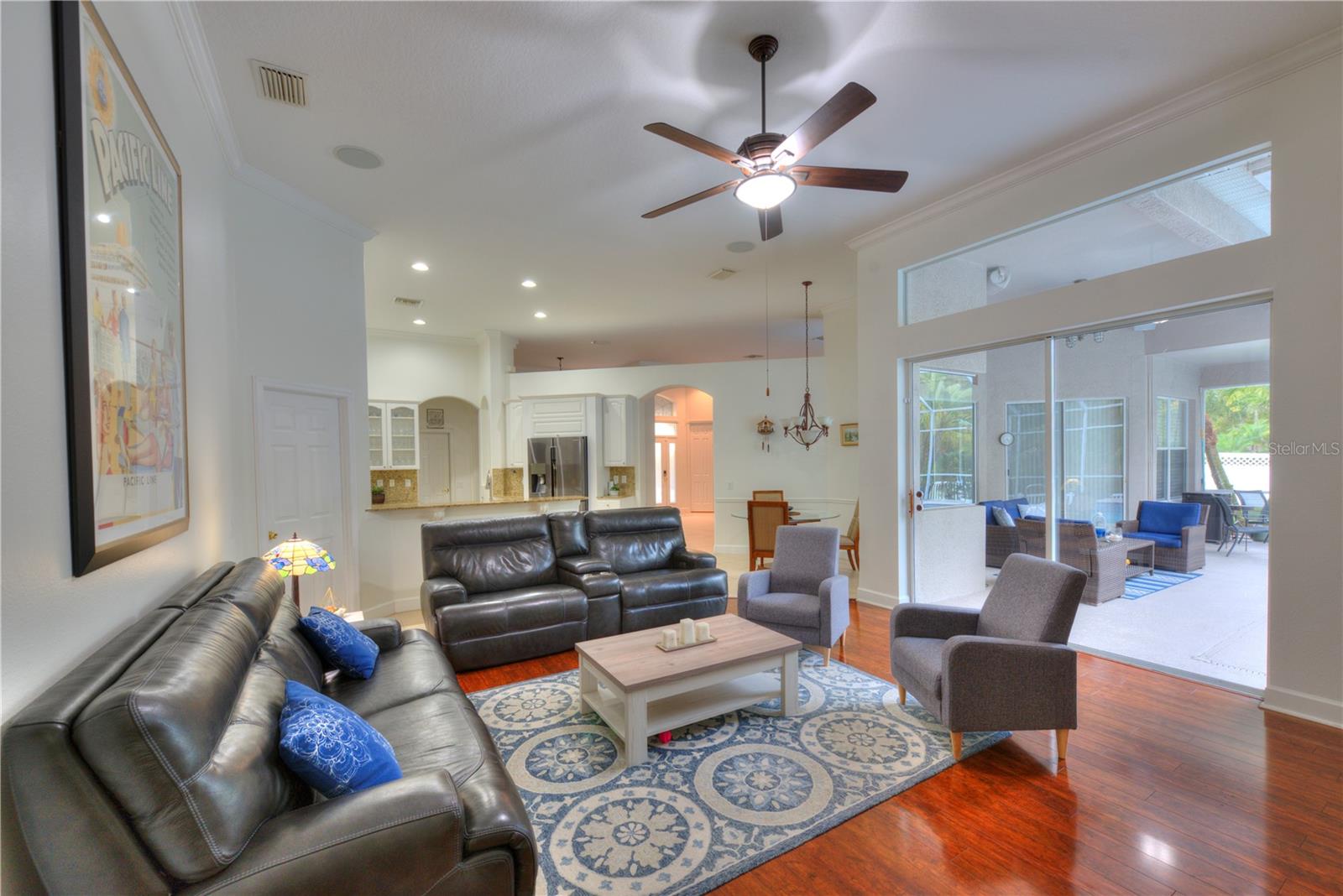 TAMPA PALMS - Residential