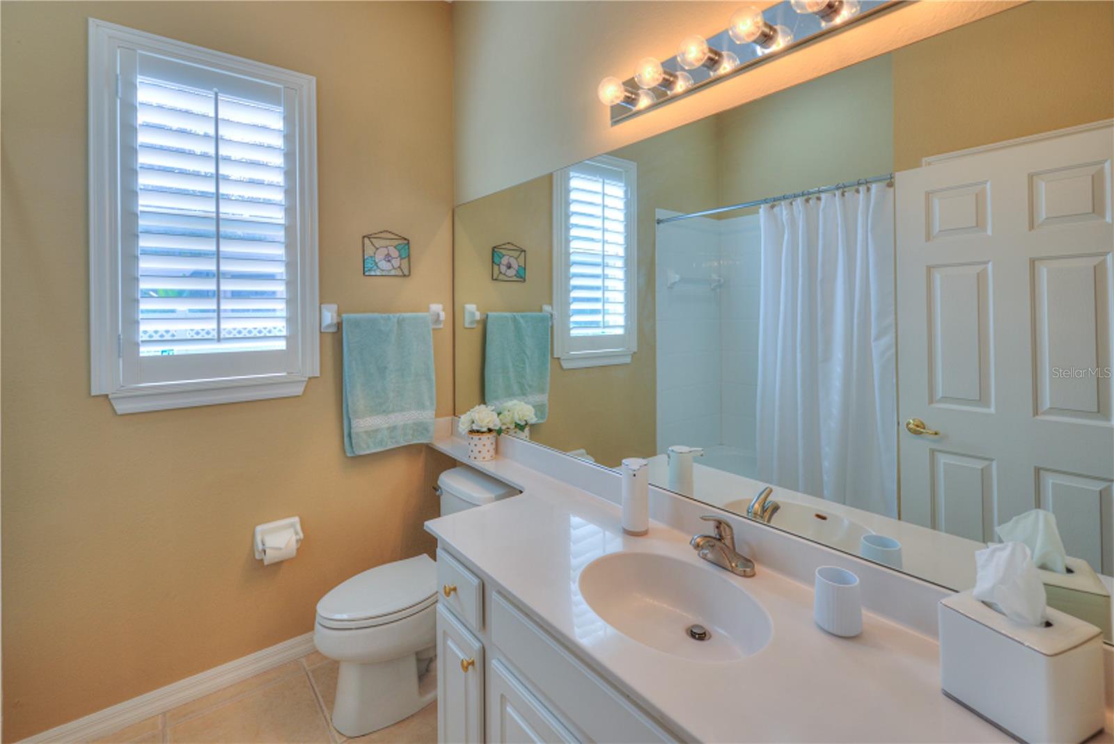 TAMPA PALMS - Residential