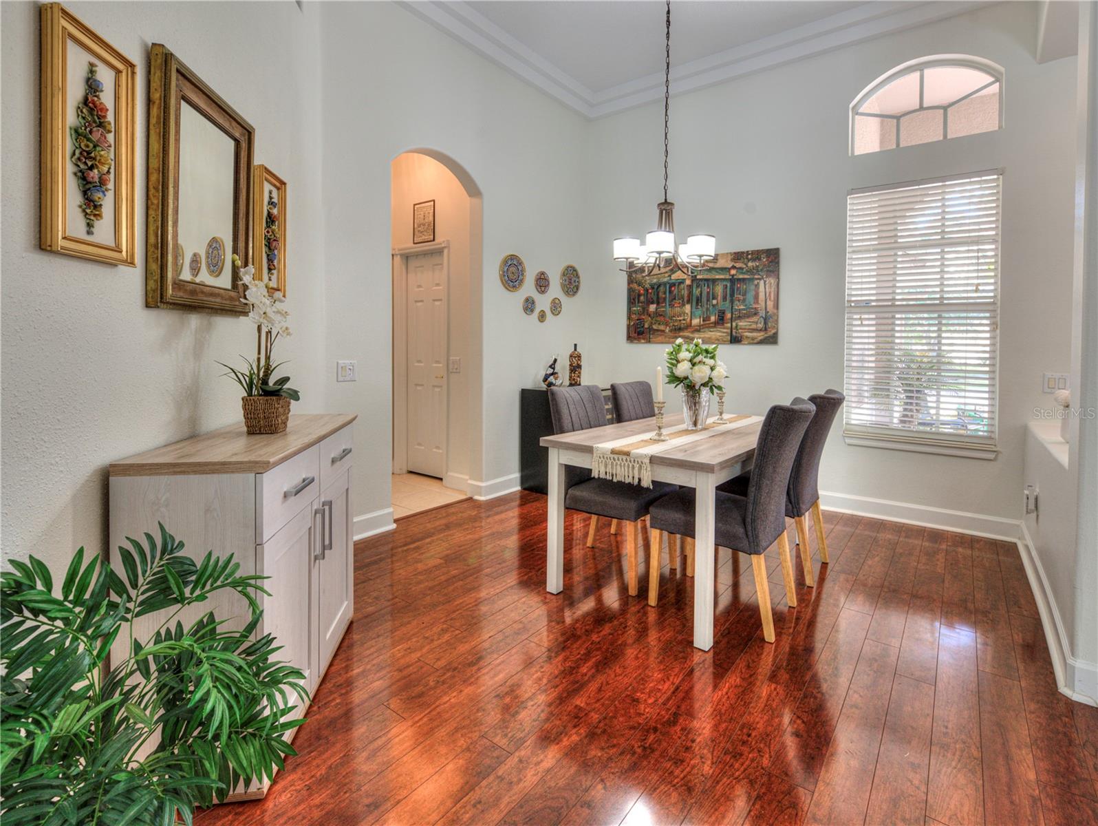 TAMPA PALMS - Residential