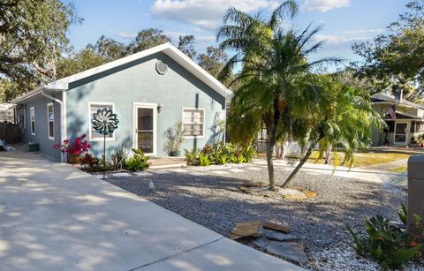 605 E SPRUCE STREET TARPON SPRINGS FL 34689
