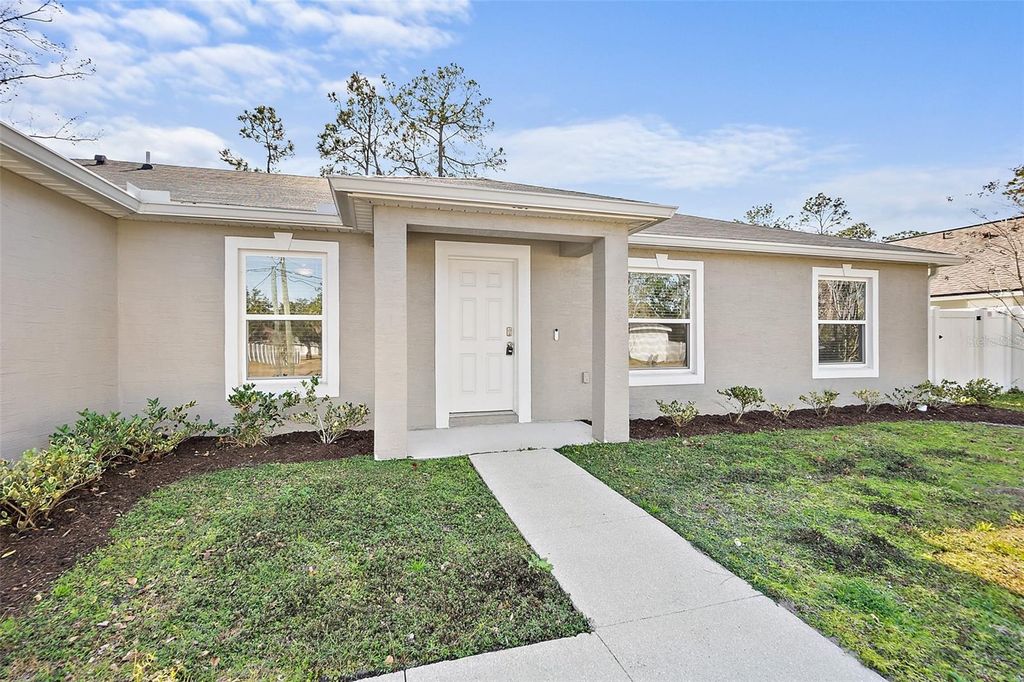 Photo of 120 Rolling Sands Drive, Palm Coast, FL 32164 (MLS # FC315785)