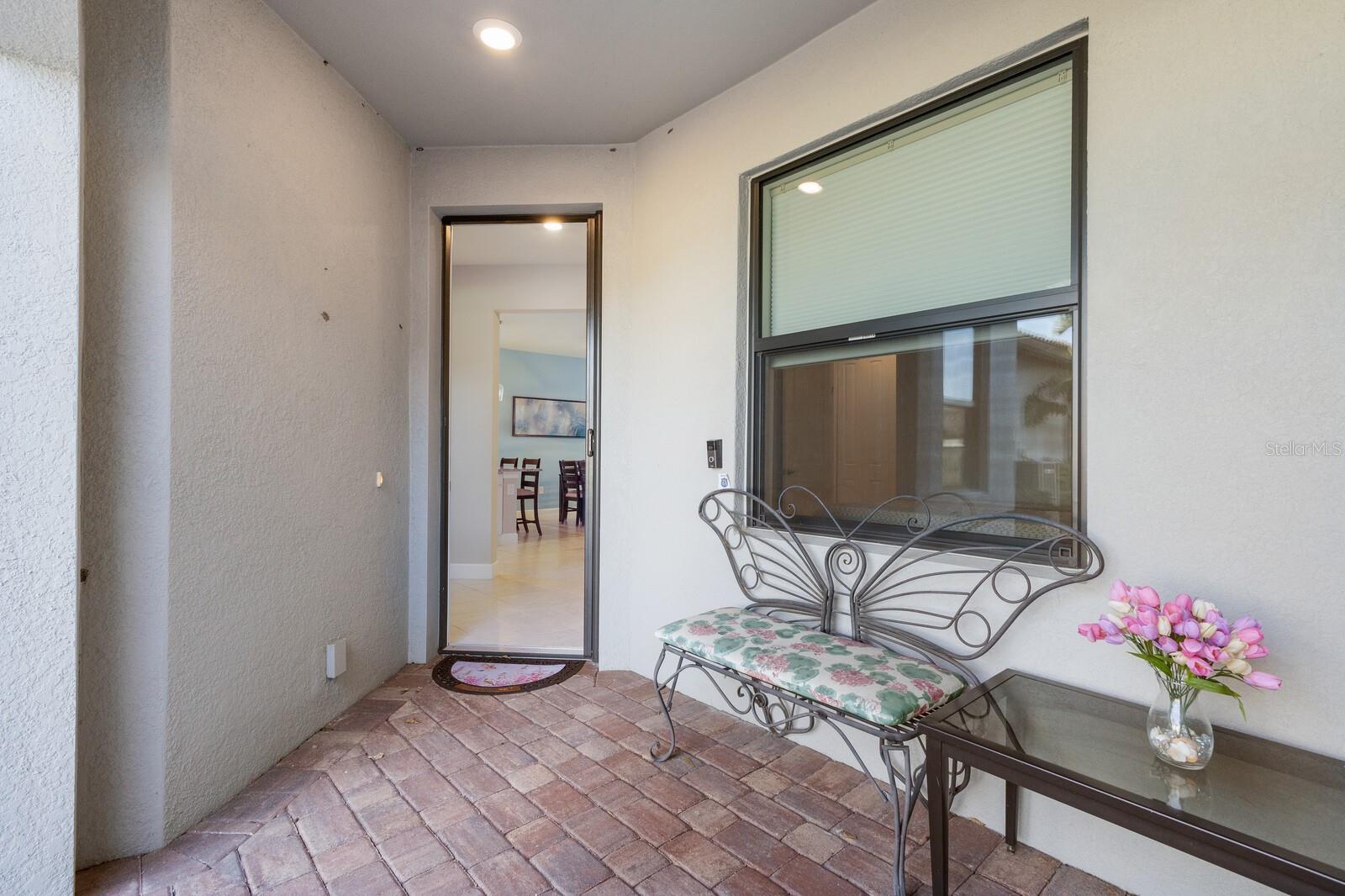 6915 DORSET COURT