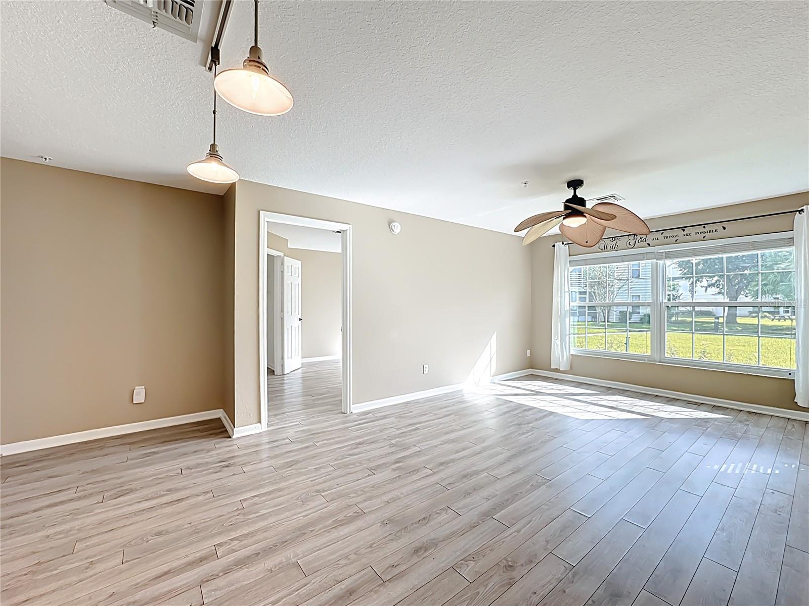 OASIS 02 CONDO PH 04 - Residential Lease