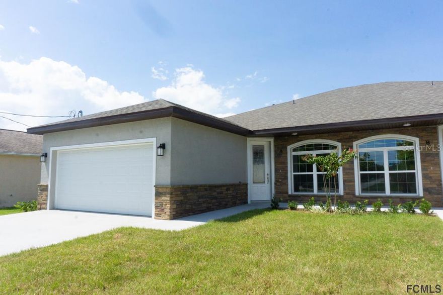 Stunning and like-new duplex in the Palm Harbor subdivision. This unit features high ceilings, new appliances, 4 spacious bedrooms and 2 bathrooms. It's perfectly located just minutes from the access ramps for Interstate-95, yet it gives residents a feeling of perfect serenity in their ideal surroundings.