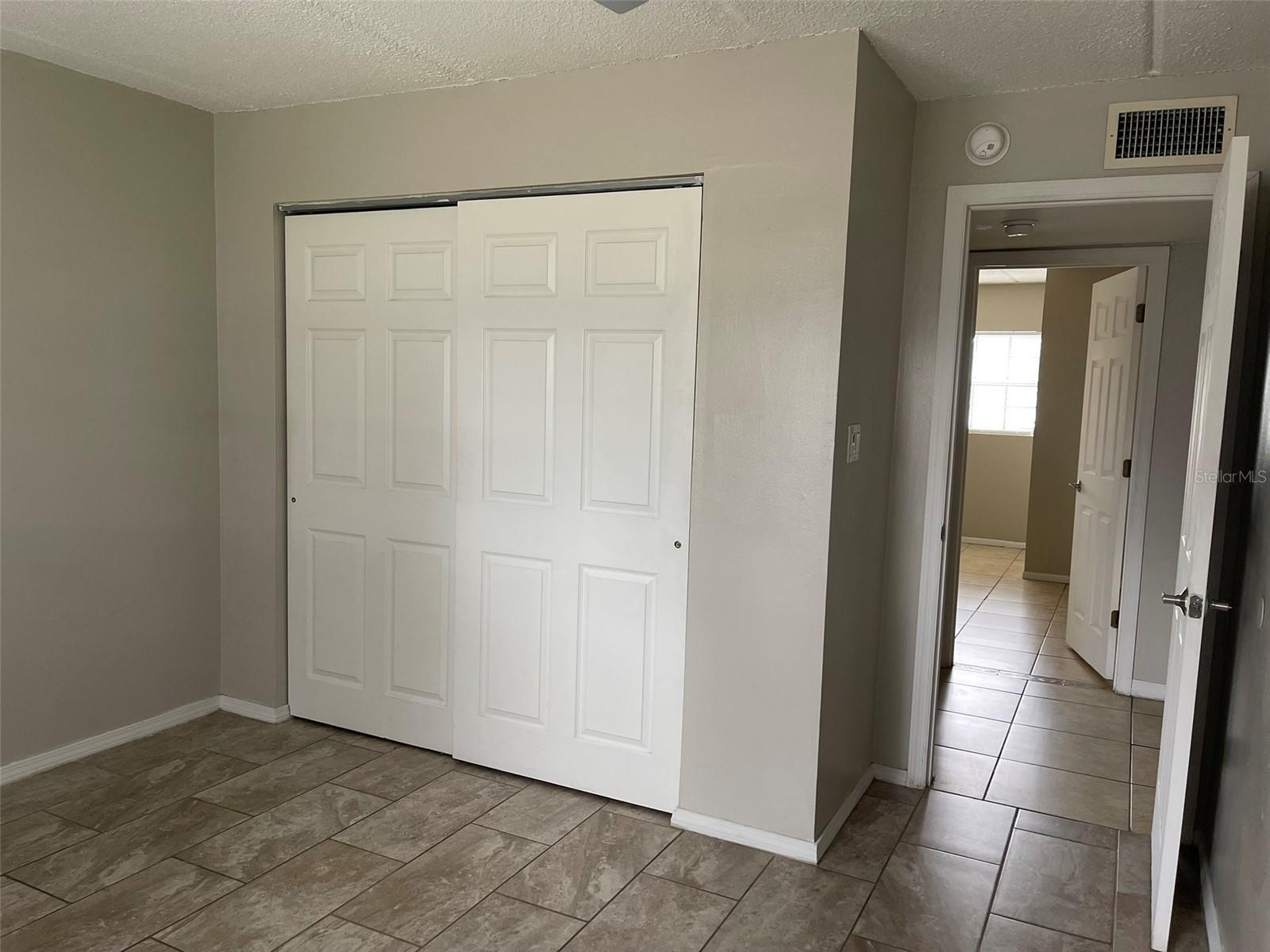 VILLAS ORLANDO CONDO - Residential Lease