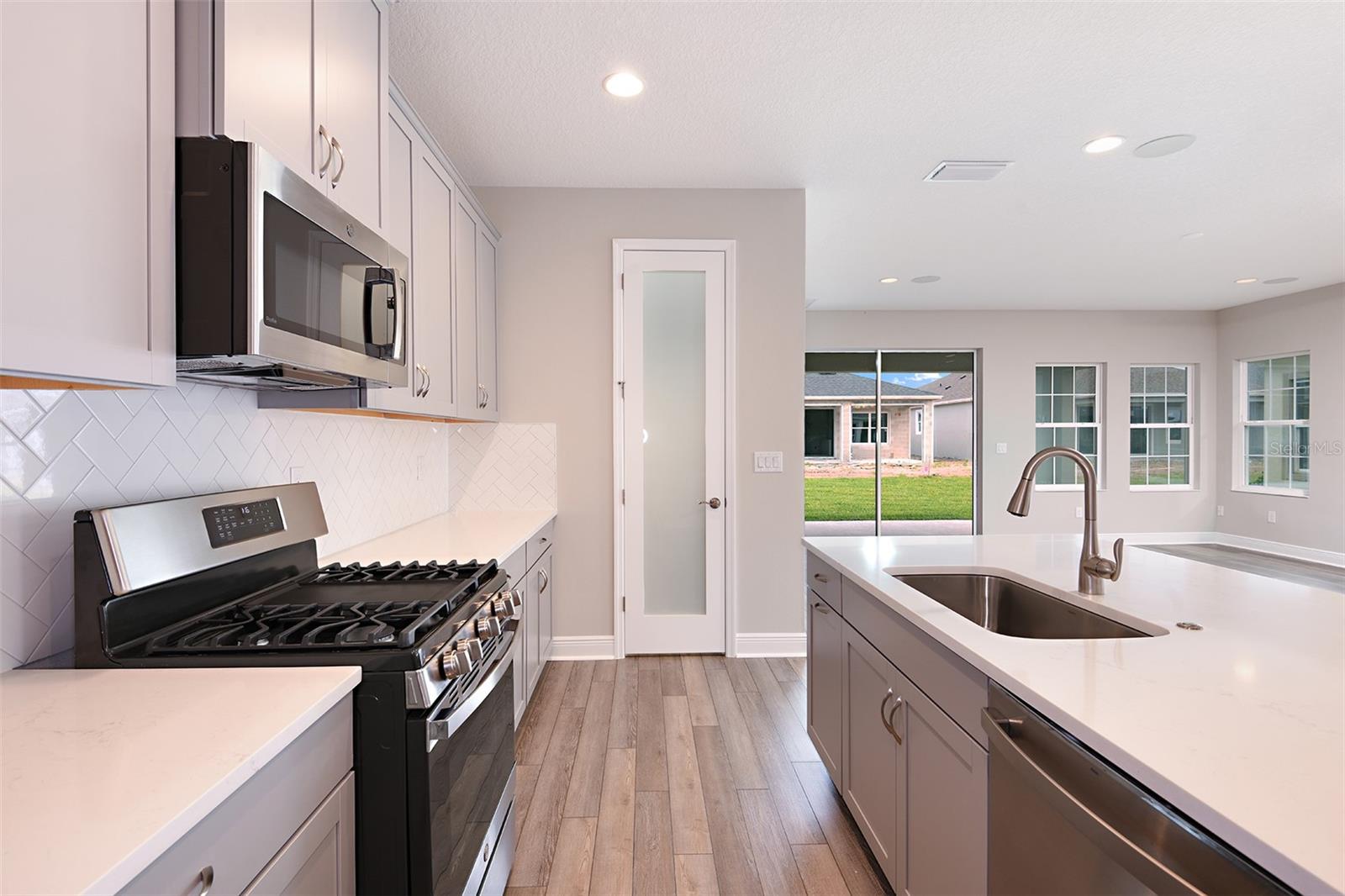 HINTON HAWKSTONE PHASE 1A2 - Residential