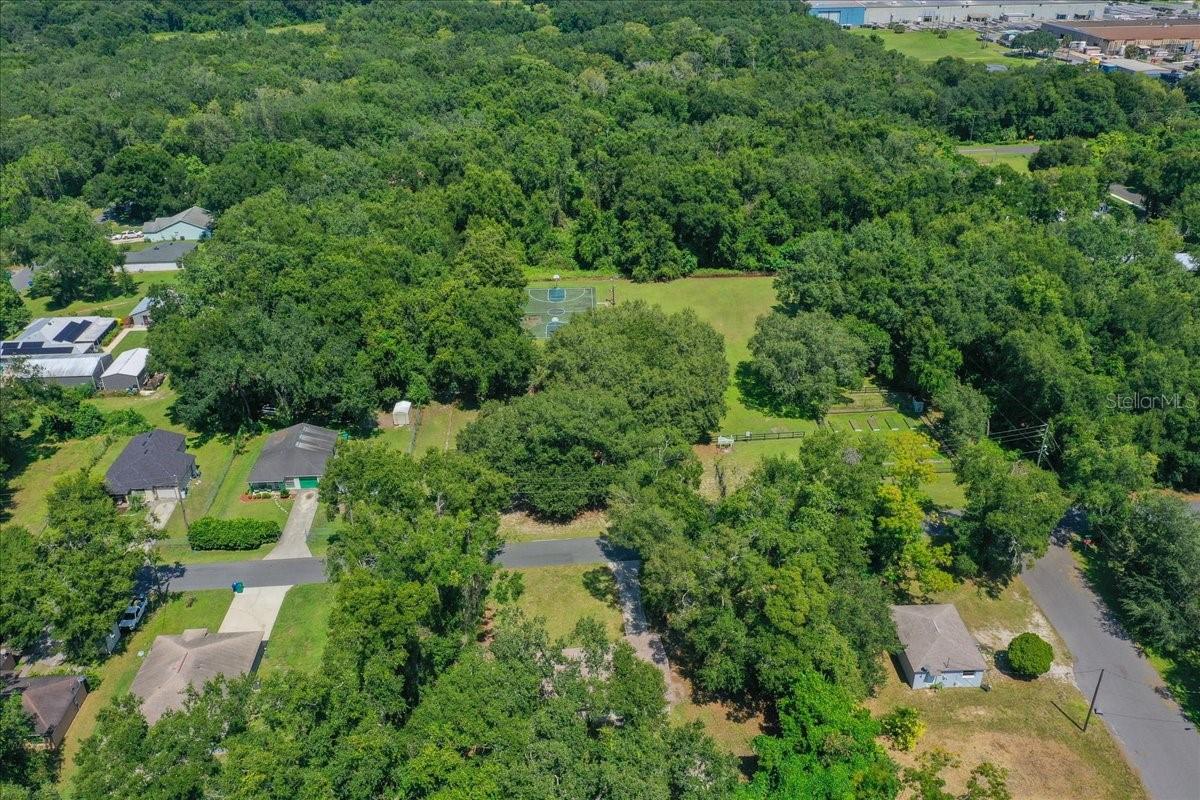 MEADOWLAWN ADD - Residential