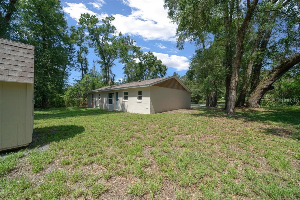 MEADOWLAWN ADD - Residential