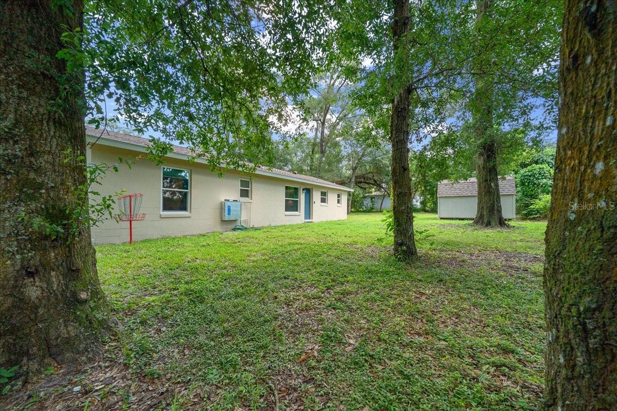 MEADOWLAWN ADD - Residential