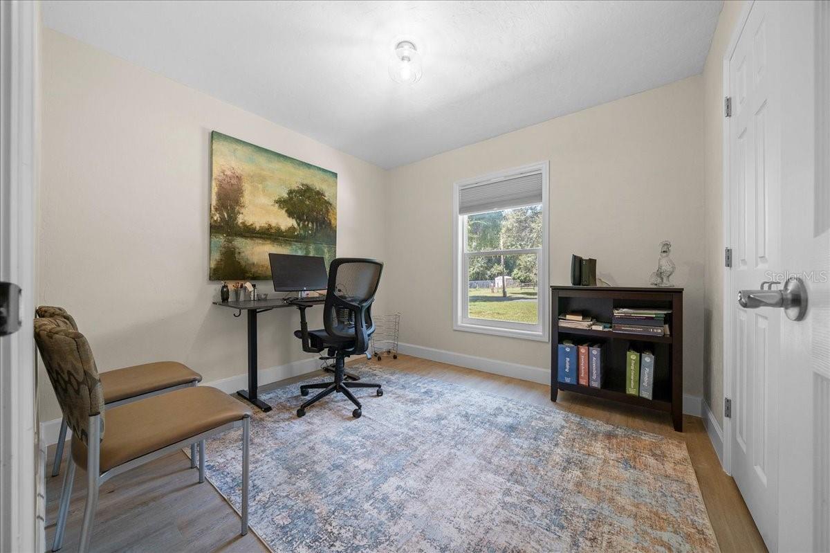 MEADOWLAWN ADD - Residential