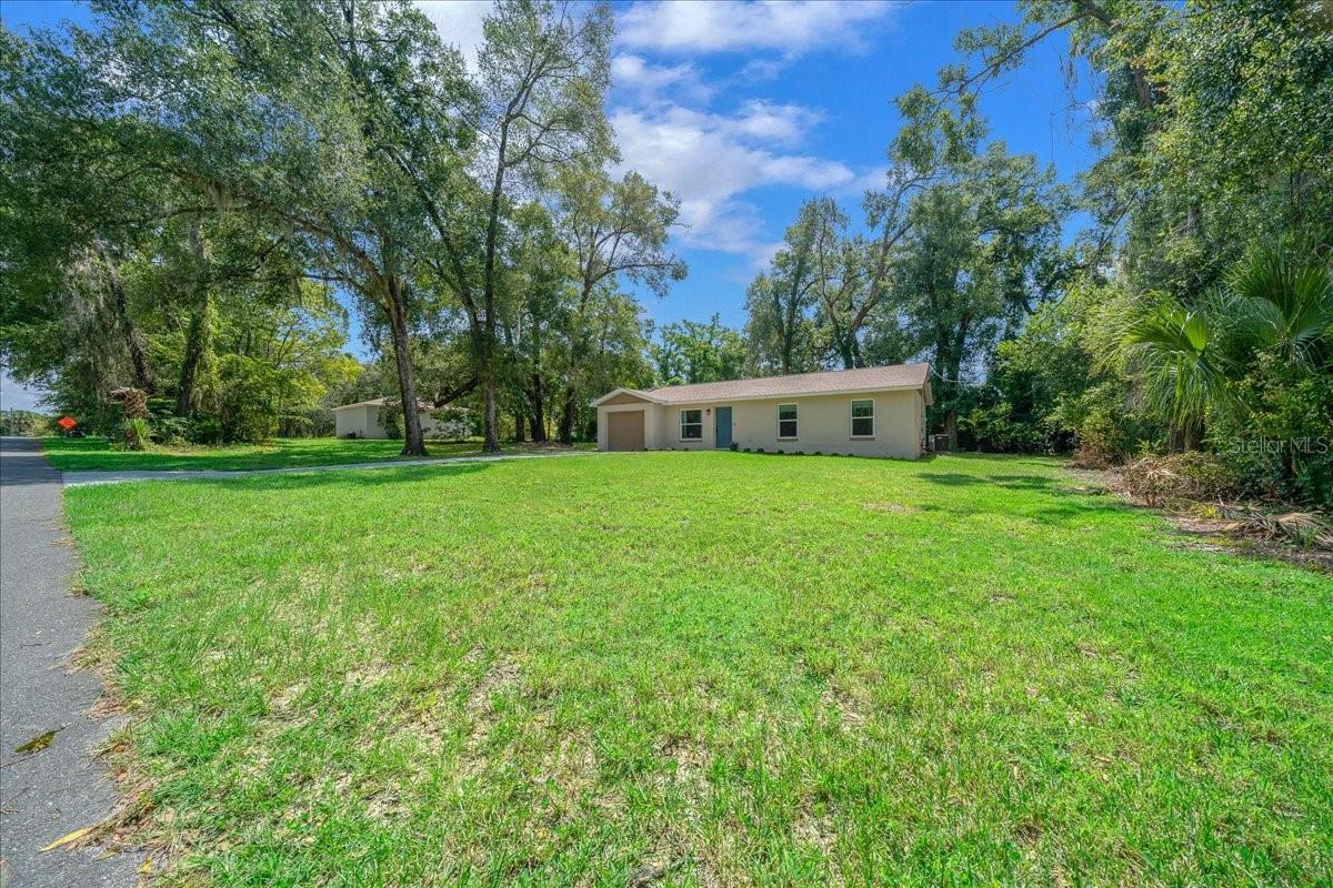 MEADOWLAWN ADD - Residential