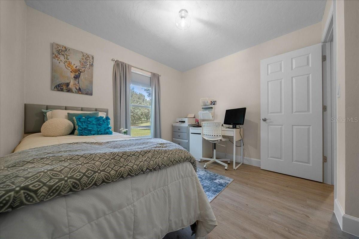 MEADOWLAWN ADD - Residential