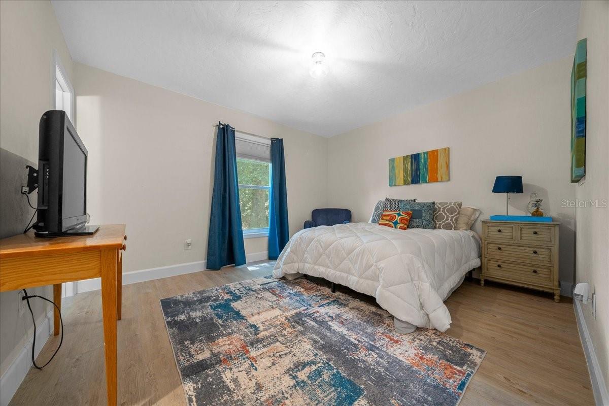 MEADOWLAWN ADD - Residential