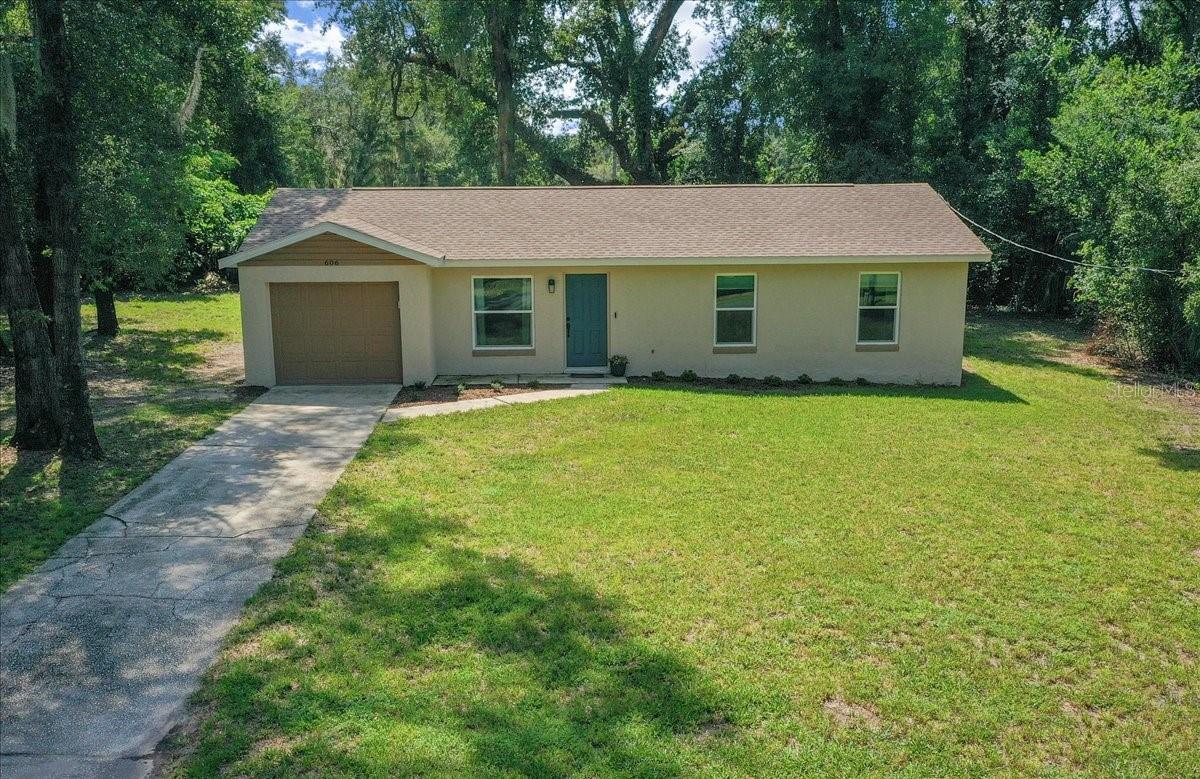 MEADOWLAWN ADD - Residential