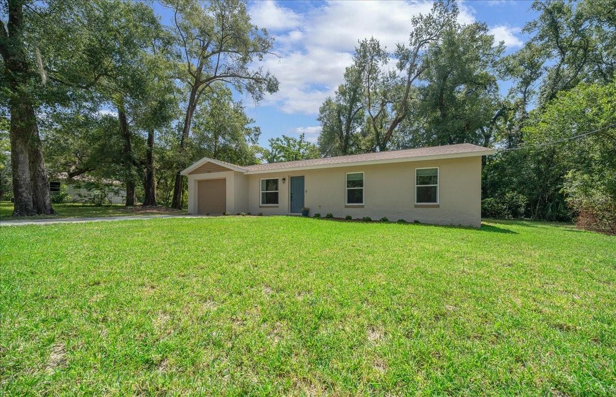 MEADOWLAWN ADD - Residential