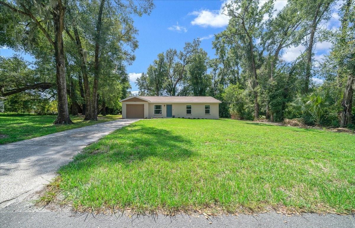 MEADOWLAWN ADD - Residential