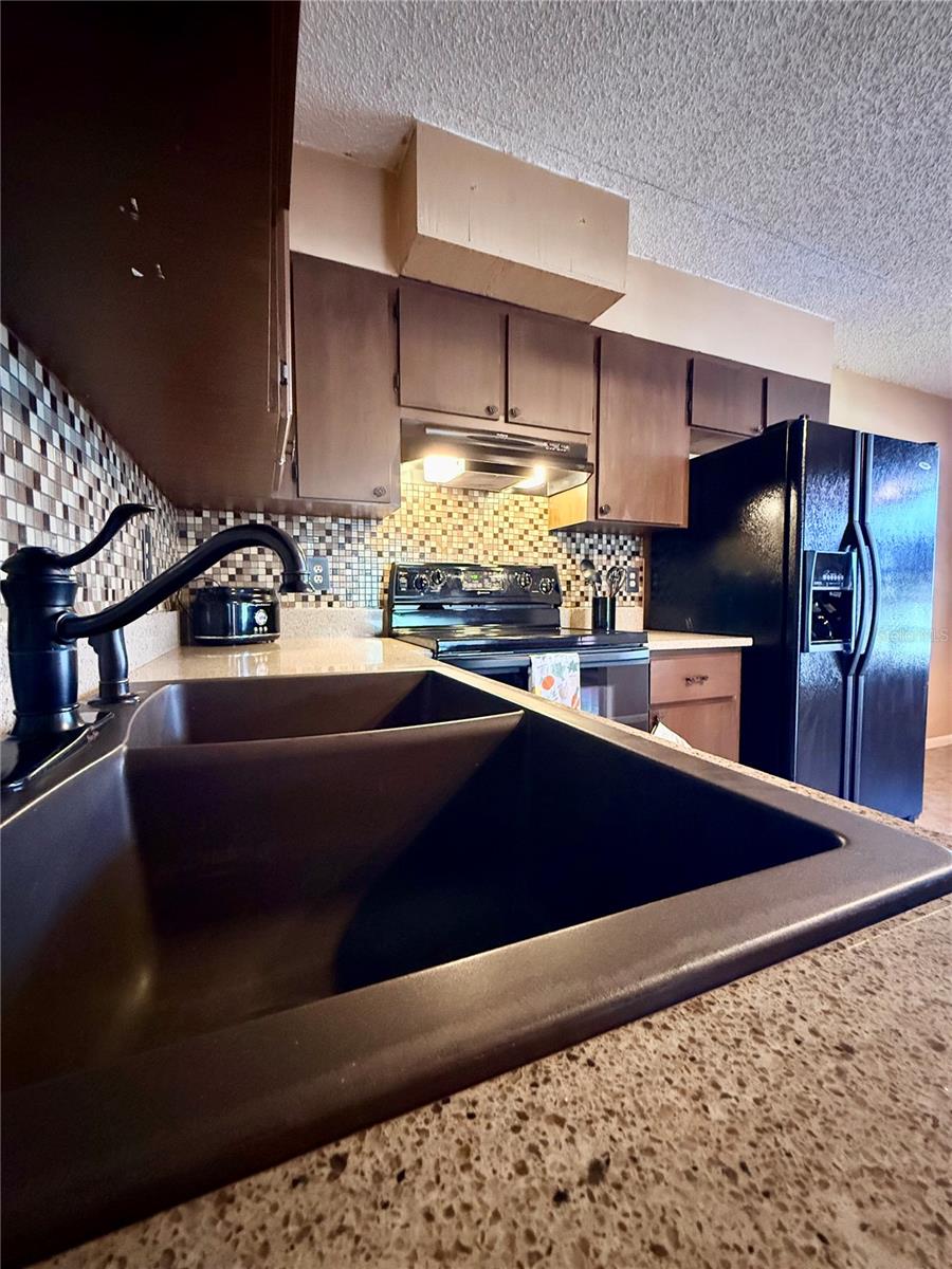 RAINBOW LAKES ESTATE - Residential