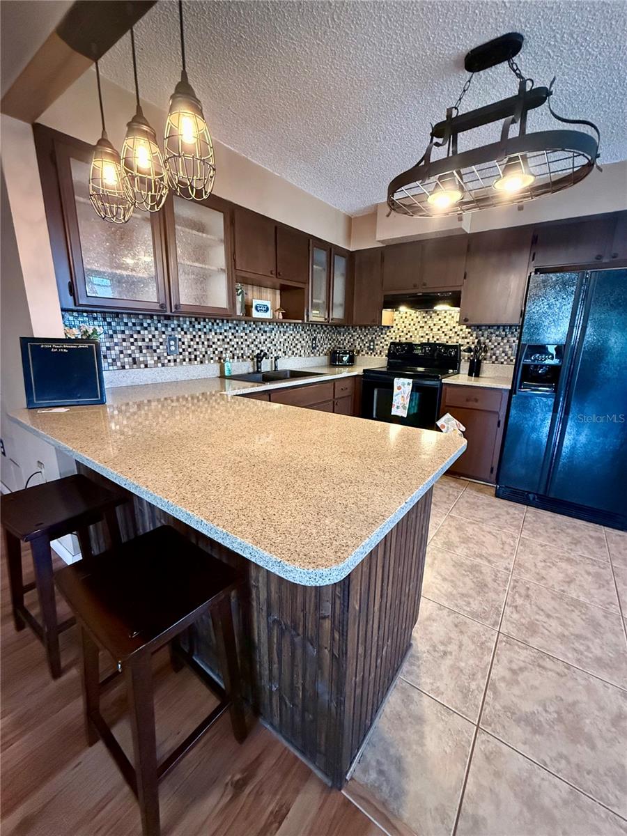 RAINBOW LAKES ESTATE - Residential