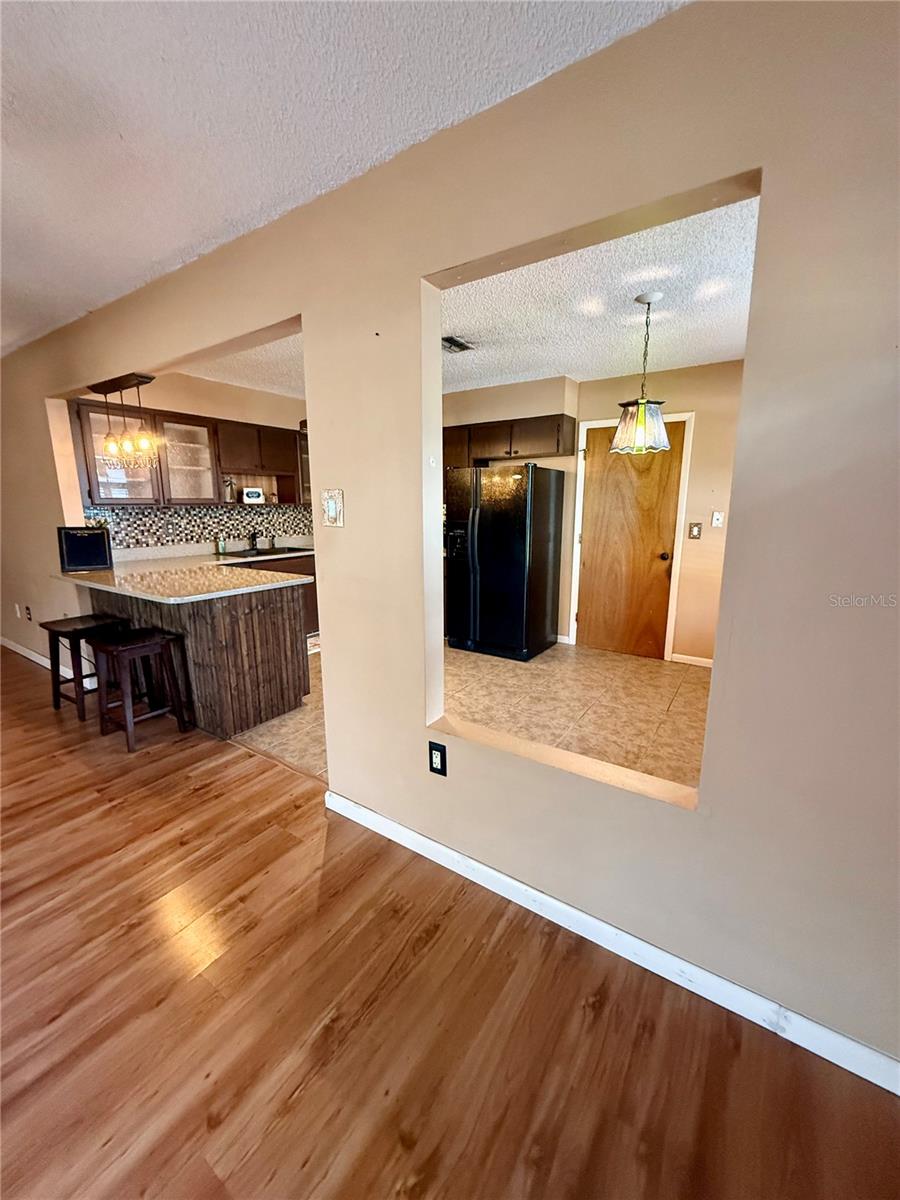 RAINBOW LAKES ESTATE - Residential