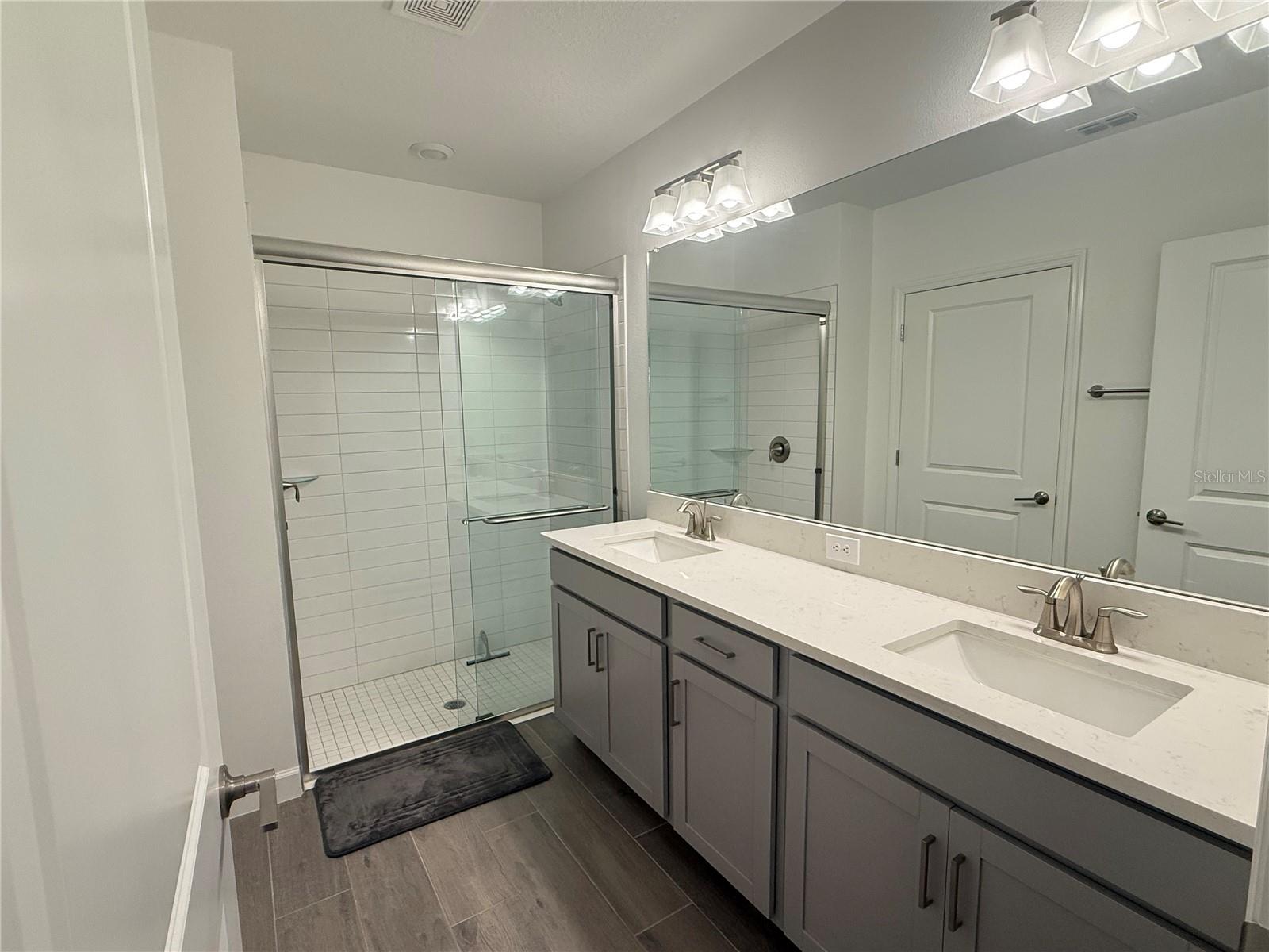 FOREST BROOKE ACTIVE ADULT PH 6A AND 7 - Residential Lease
