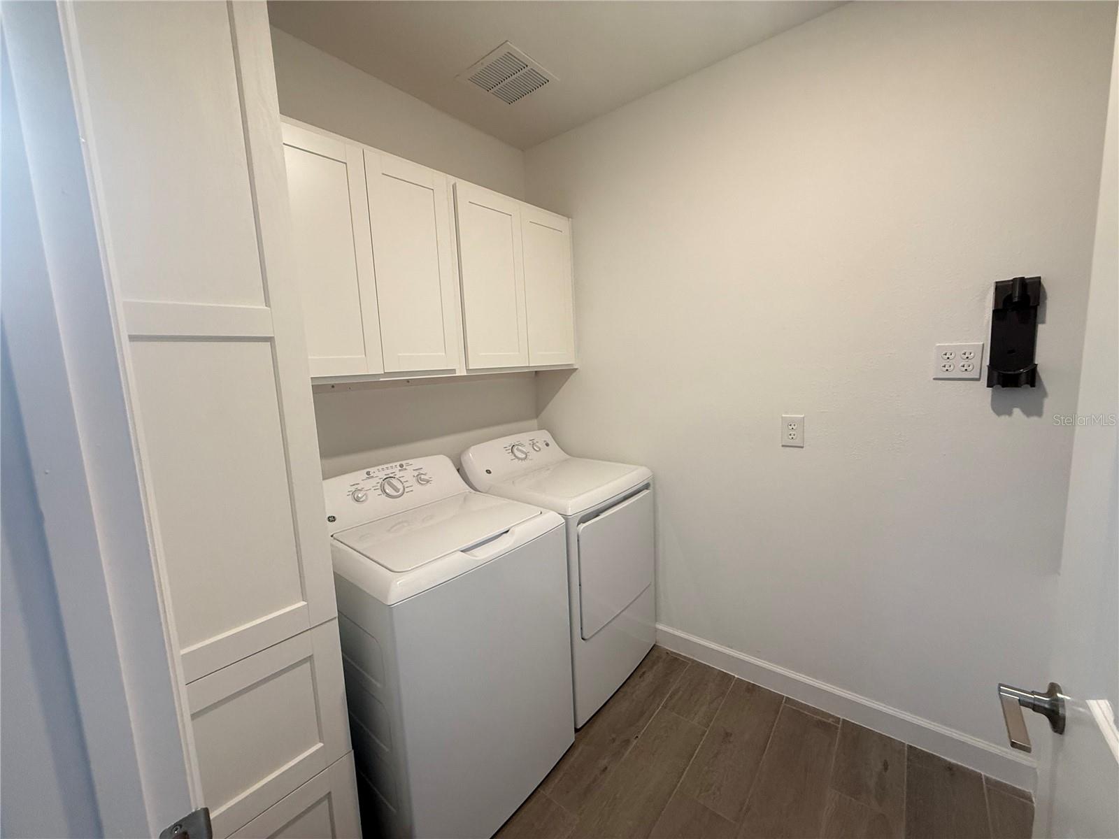 FOREST BROOKE ACTIVE ADULT PH 6A AND 7 - Residential Lease