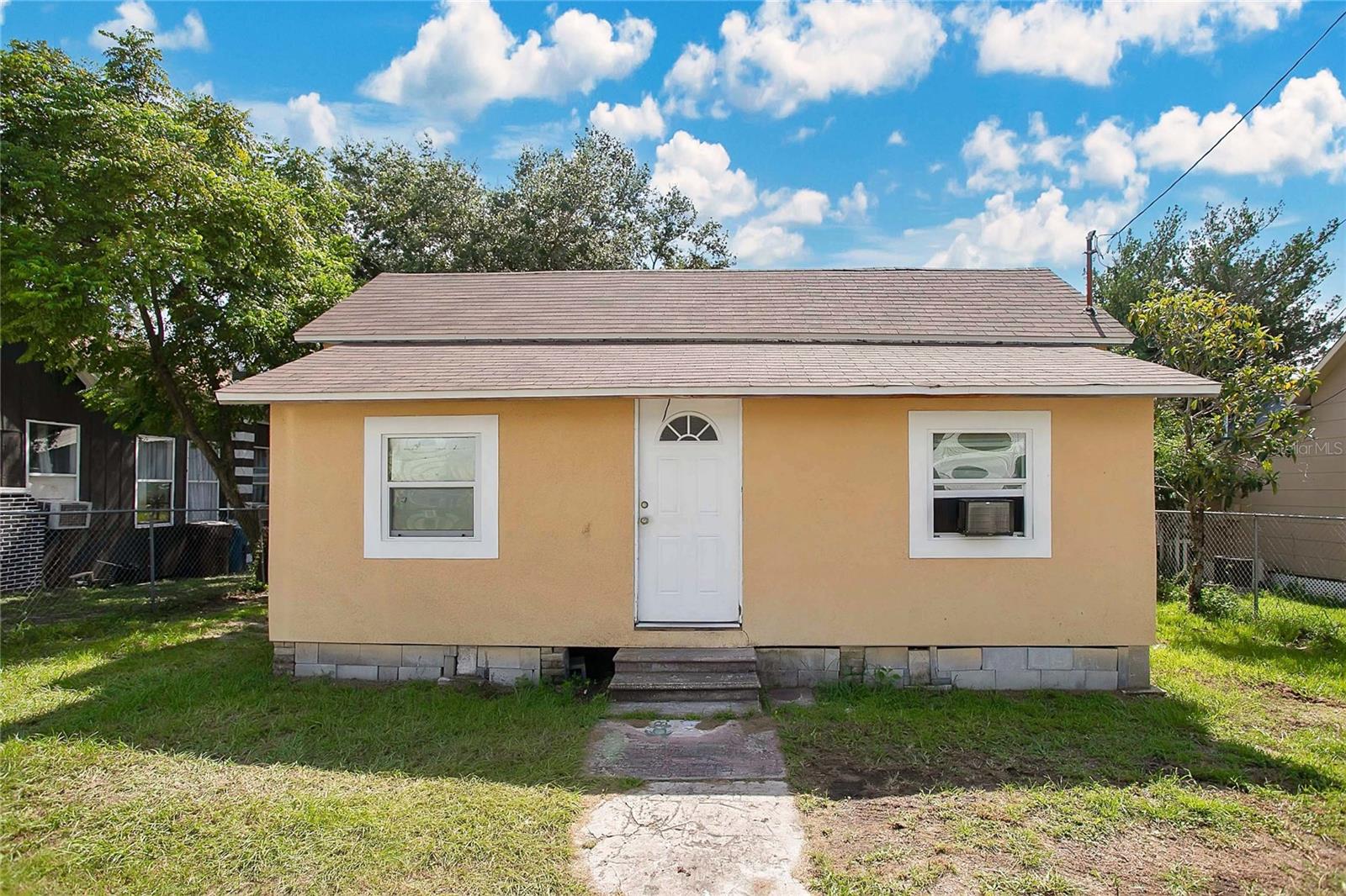 View MULBERRY, FL 33860 house