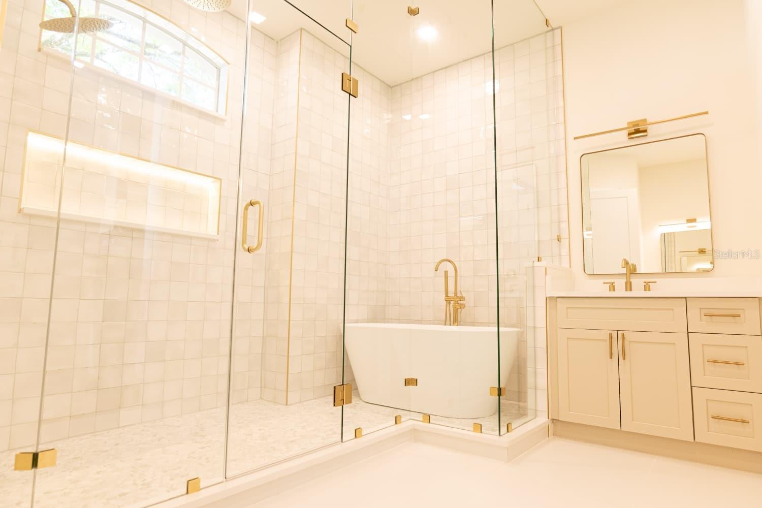 WINDSOR HILL - Residential