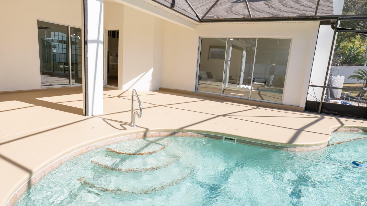 WINDSOR HILL - Residential