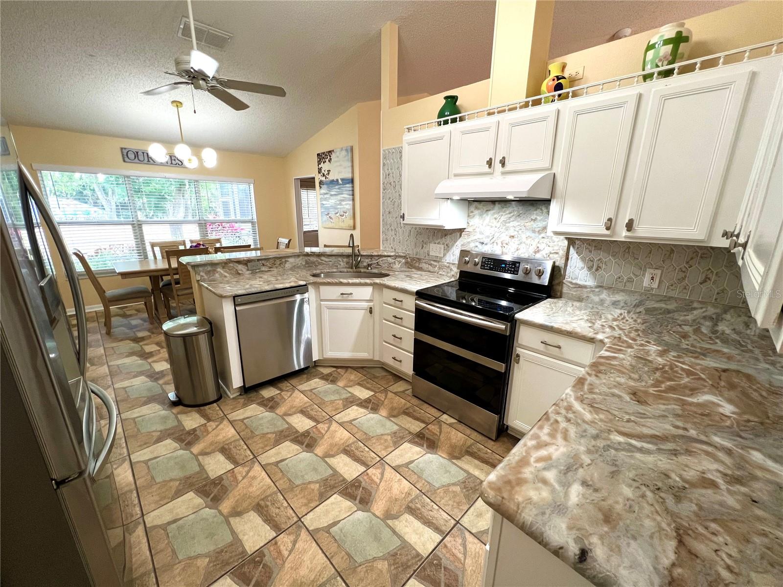 4638 RIVER RIDGE DRIVE